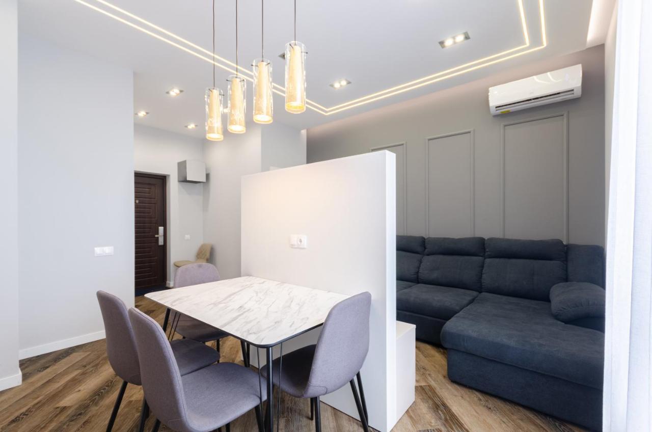 Petrovdom Ж38 In Luxury Apartments At 68 Zhylyanska Street,38 Perlyna Kiew Exterior foto
